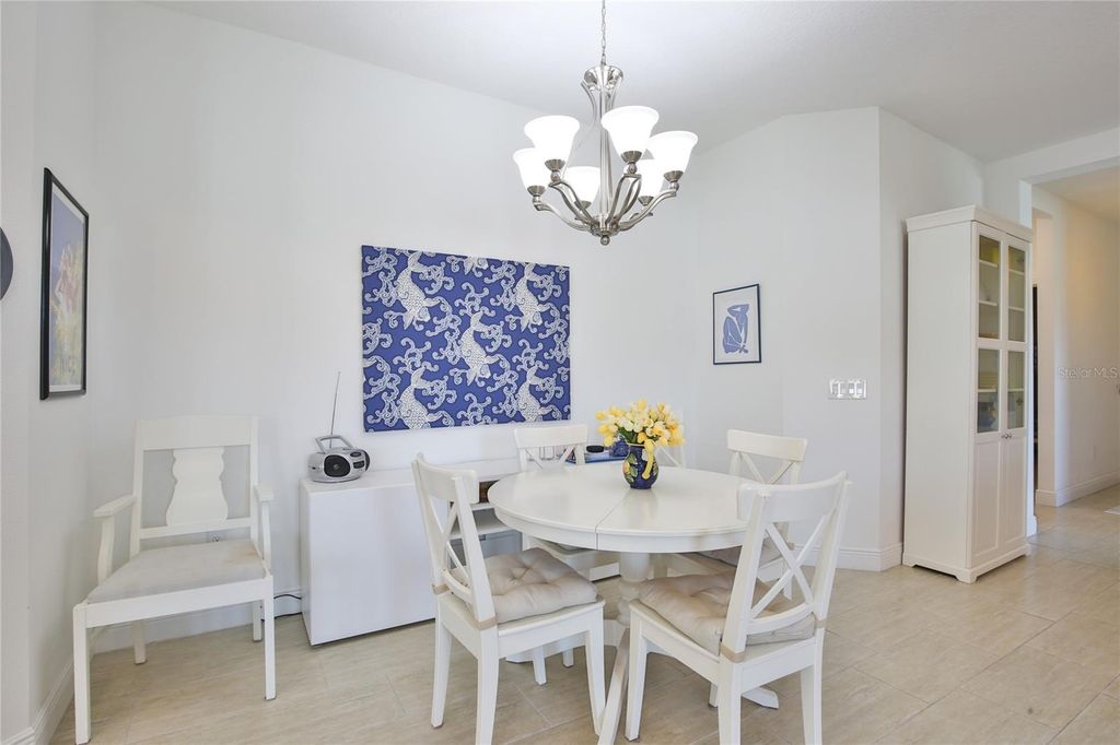 Image 10 of property listing at 7016 PLAYA BELLA DRIVE, Bradenton, FL 34209