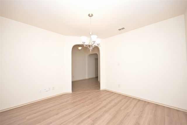 2908 Bahar Drive, Arlington, TX 76010