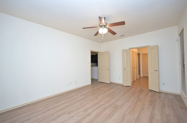 2908 Bahar Drive, Arlington, TX 76010