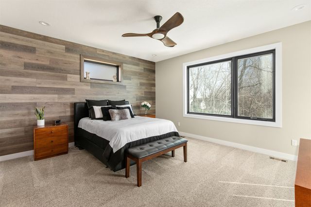 6309 Sudbury Court, Johnston, IA 50131