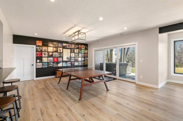 6309 Sudbury Court, Johnston, IA 50131