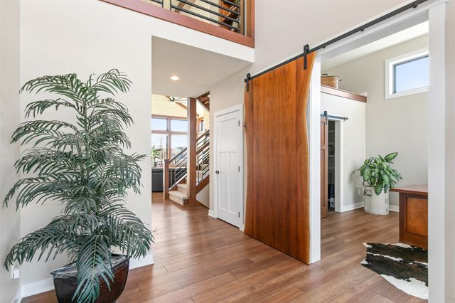 6309 Sudbury Court, Johnston, IA 50131