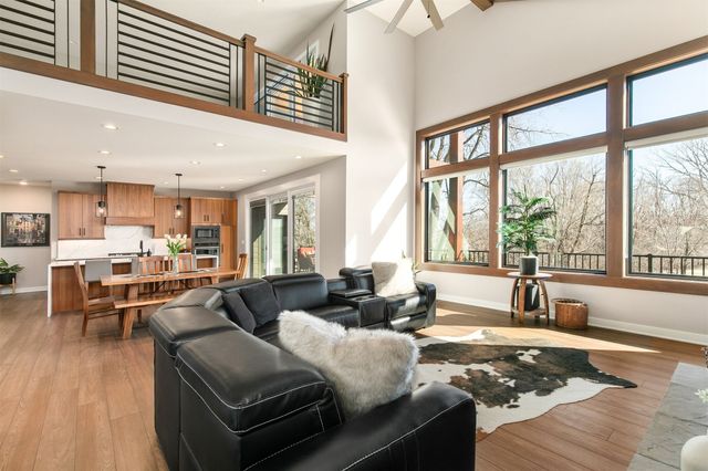 6309 Sudbury Court, Johnston, IA 50131