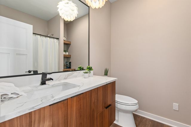 6309 Sudbury Court, Johnston, IA 50131