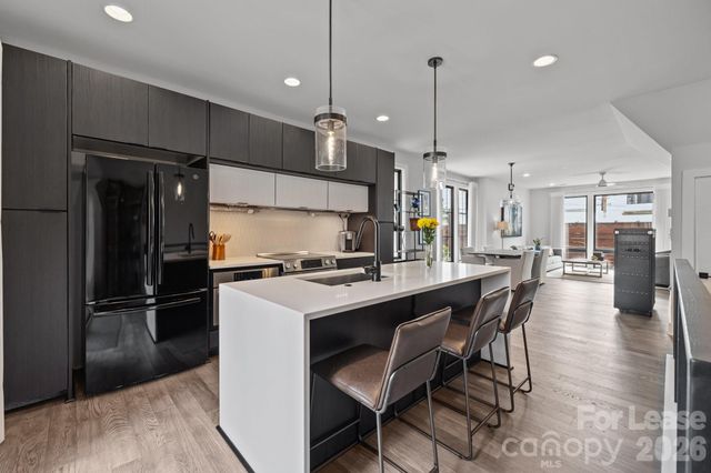 1207 Minter Place, Charlotte, NC 28203