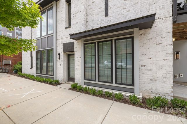 1207 Minter Place, Charlotte, NC 28203
