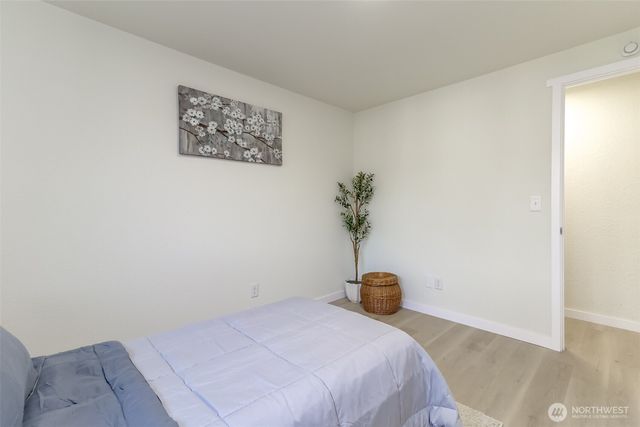 1703 7th Avenue SE, Puyallup, WA 98372