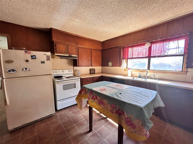 22847 FM 2215, Frankston, TX 75763