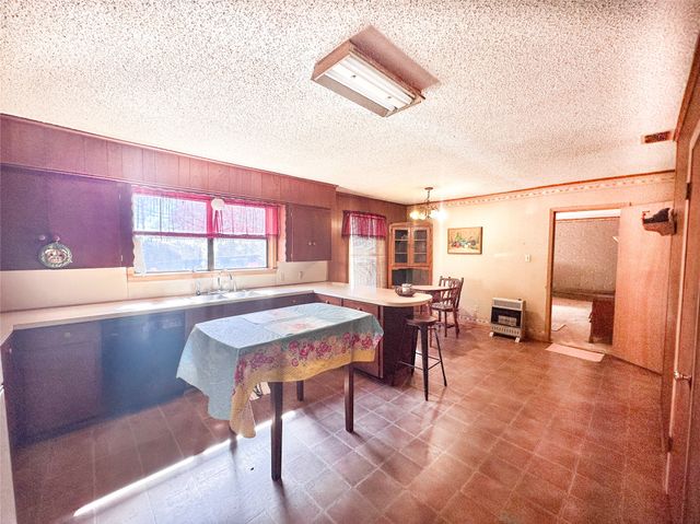 22847 FM 2215, Frankston, TX 75763