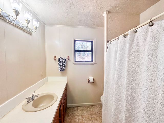 22847 FM 2215, Frankston, TX 75763