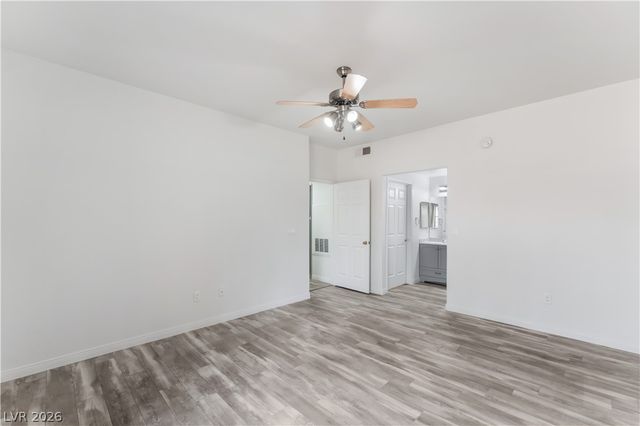 8432 Running Deer Avenue 103, Las Vegas, NV 89145