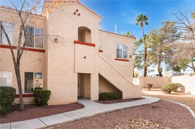 8432 Running Deer Avenue 103, Las Vegas, NV 89145