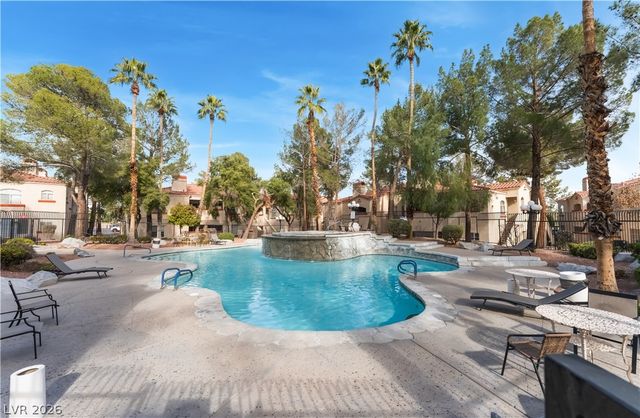 8432 Running Deer Avenue 103, Las Vegas, NV 89145