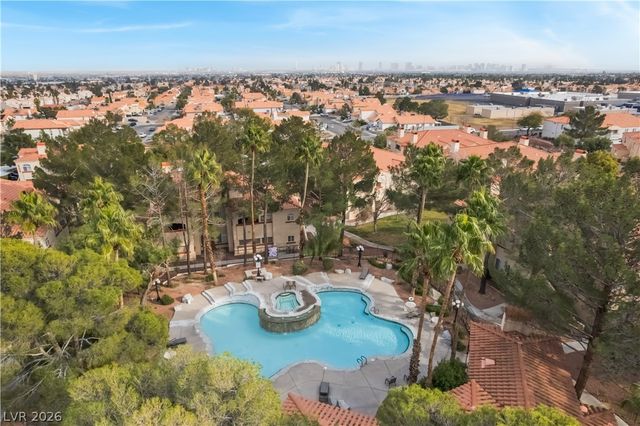 8432 Running Deer Avenue 103, Las Vegas, NV 89145