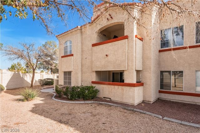 8432 Running Deer Avenue 103, Las Vegas, NV 89145
