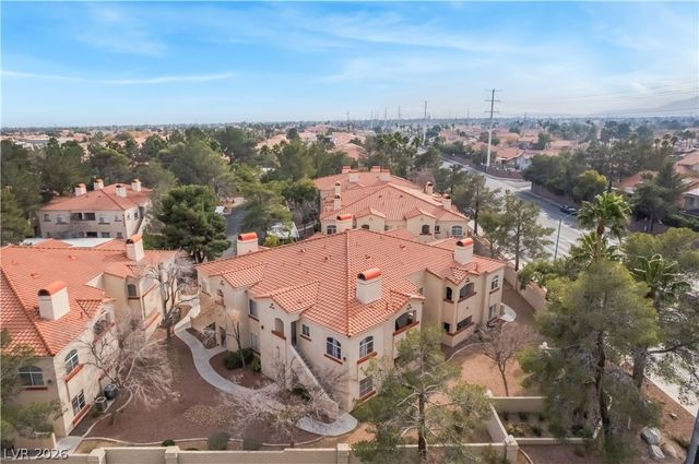 8432 Running Deer Avenue 103, Las Vegas, NV 89145