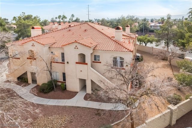 8432 Running Deer Avenue 103, Las Vegas, NV 89145