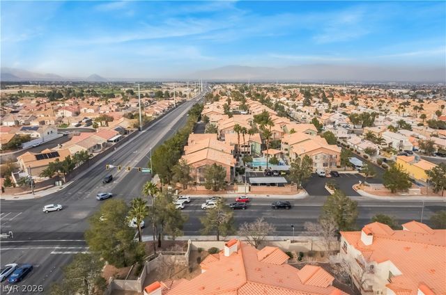 8432 Running Deer Avenue 103, Las Vegas, NV 89145