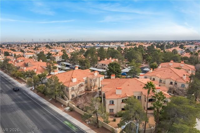 8432 Running Deer Avenue 103, Las Vegas, NV 89145
