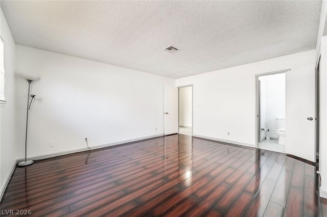 3155 East Rochelle Avenue, Las Vegas, NV 89121