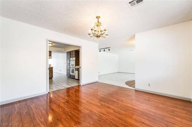 3155 East Rochelle Avenue, Las Vegas, NV 89121