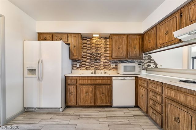 3155 East Rochelle Avenue, Las Vegas, NV 89121