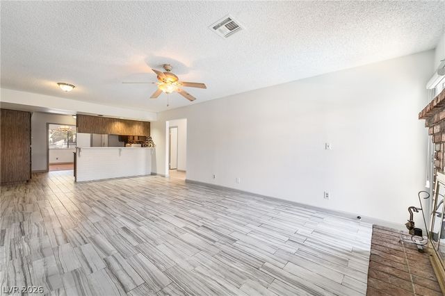 3155 East Rochelle Avenue, Las Vegas, NV 89121