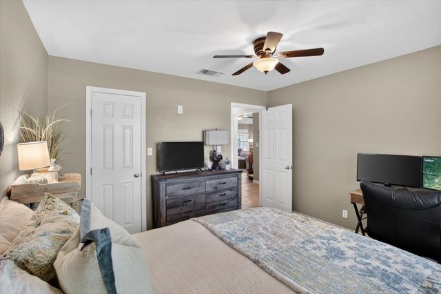 310 Vista Drive, Granbury, TX 76049
