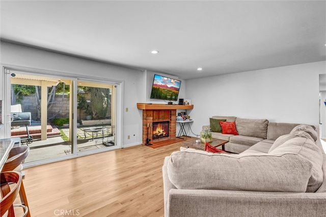 1648 Rocky River Court, Simi Valley, CA 93063
