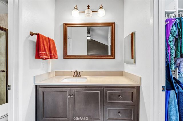 1648 Rocky River Court, Simi Valley, CA 93063