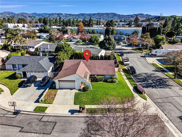 1648 Rocky River Court, Simi Valley, CA 93063