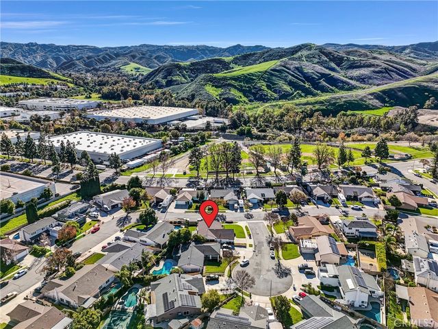 1648 Rocky River Court, Simi Valley, CA 93063
