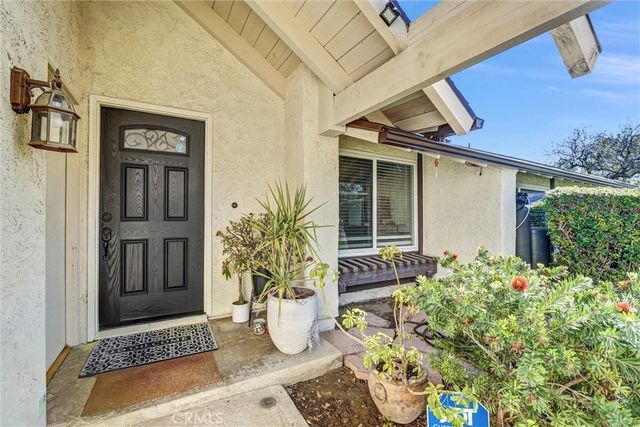 1648 Rocky River Court, Simi Valley, CA 93063