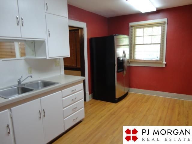 2532 N 64th Street, Omaha, NE 68104