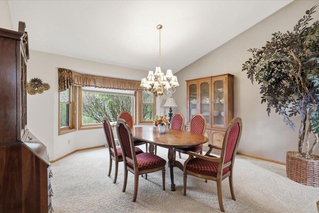 N68W14817 Prudence DRIVE, Menomonee Falls, WI 53051