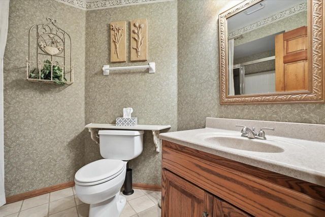 N68W14817 Prudence DRIVE, Menomonee Falls, WI 53051