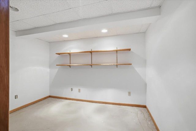 N68W14817 Prudence DRIVE, Menomonee Falls, WI 53051