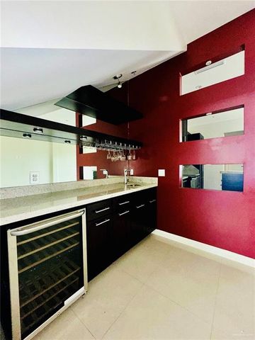 1312 E Pineridge Avenue, Mcallen, TX 78503