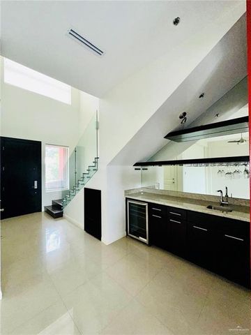 1312 E Pineridge Avenue, Mcallen, TX 78503