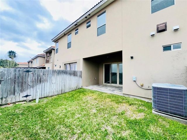 1312 E Pineridge Avenue, Mcallen, TX 78503