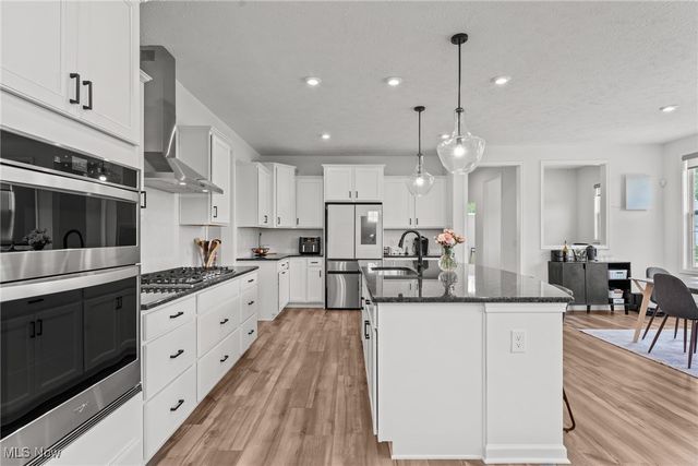 777 Nancy Drive, Aurora, OH 44202