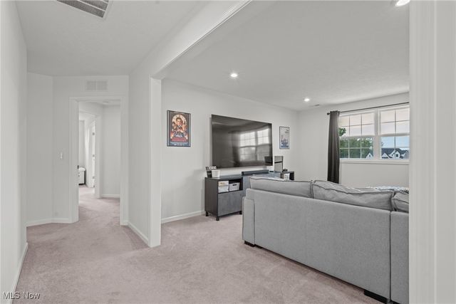 777 Nancy Drive, Aurora, OH 44202