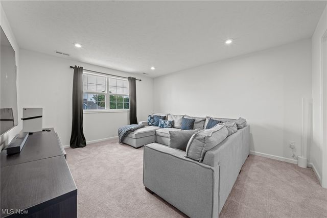 777 Nancy Drive, Aurora, OH 44202