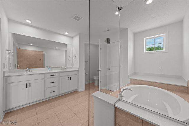 777 Nancy Drive, Aurora, OH 44202