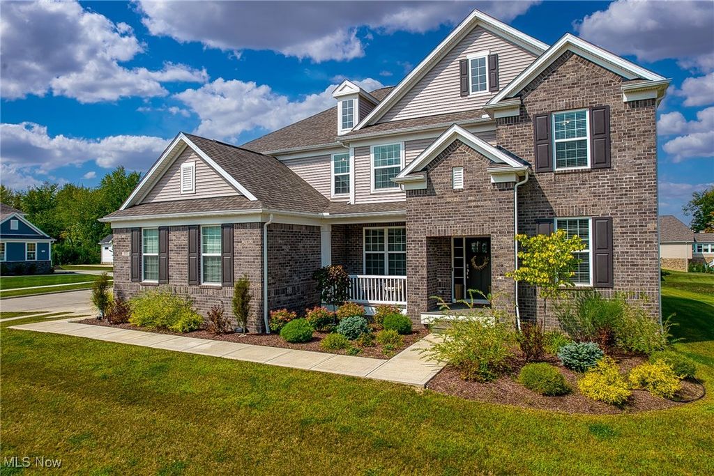 777 Nancy Drive, Aurora, OH 44202