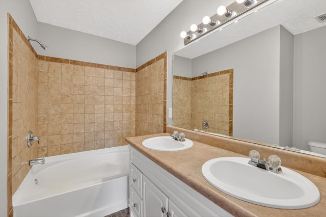 1006 Halifax Ln, Antioch, TN 37013