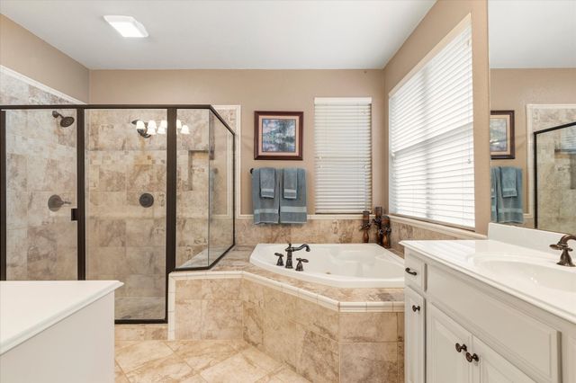 2200 Roadrunner Drive, Flower Mound, TX 75022