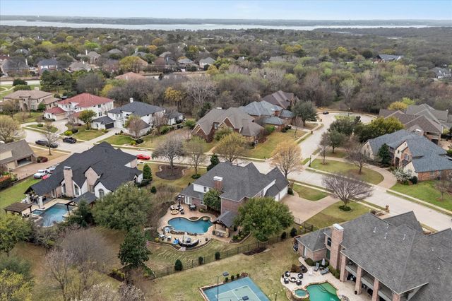 2200 Roadrunner Drive, Flower Mound, TX 75022