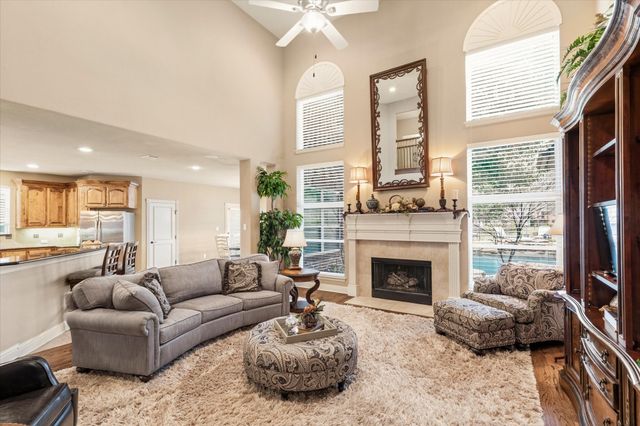 2200 Roadrunner Drive, Flower Mound, TX 75022