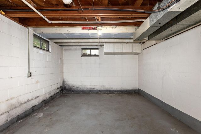 2519 Woodward Avenue SW, Wyoming, MI 49509